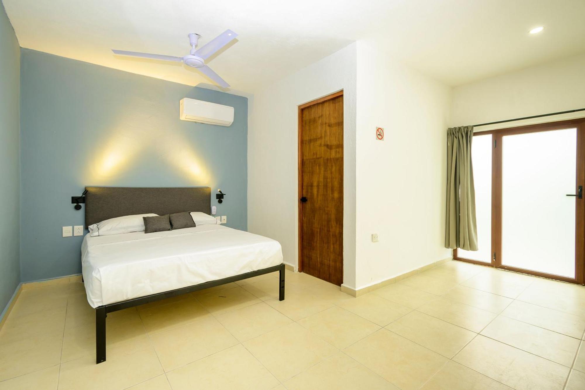 Hotel Paso del Mar Playa del Carmen Exterior foto
